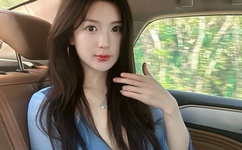 人妻少妇看A偷人无码电影